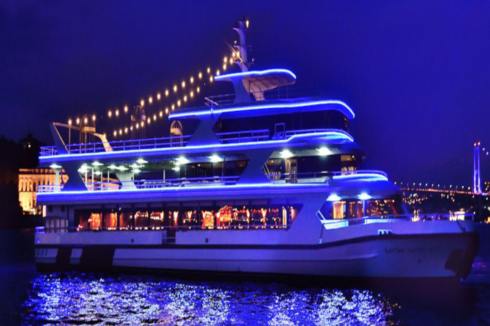 Bosphorus Night Cruise Tour